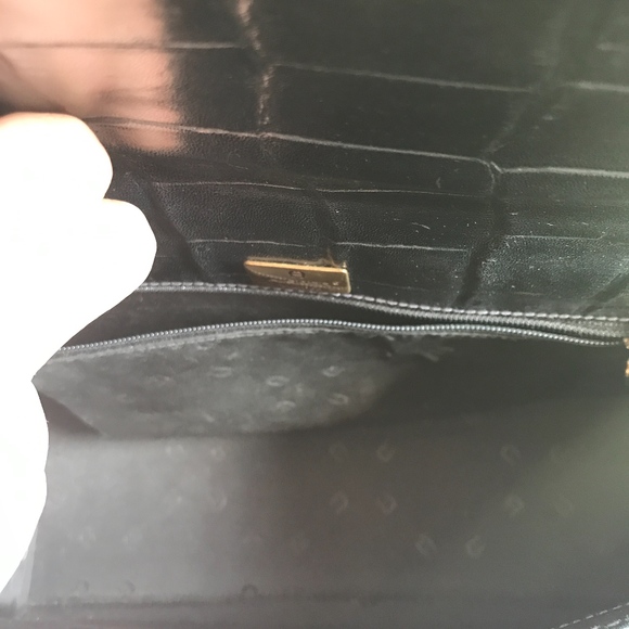 Handbag - Picture 6 of 6